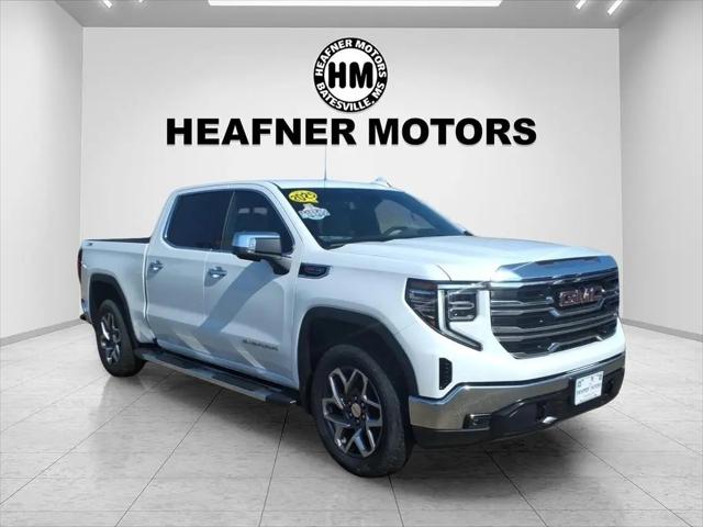 2025 GMC Sierra 1500 4WD Crew Cab Short Box SLT for sale in Batesville, MS
