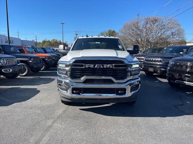 2026 RAM Ram 3500 RAM 3500 TRADESMAN CREW CAB 4X4 8 BOX 2026 RAM Ram 3500 RAM 3500 TRADESMAN CREW CAB 4X4 8 BOX