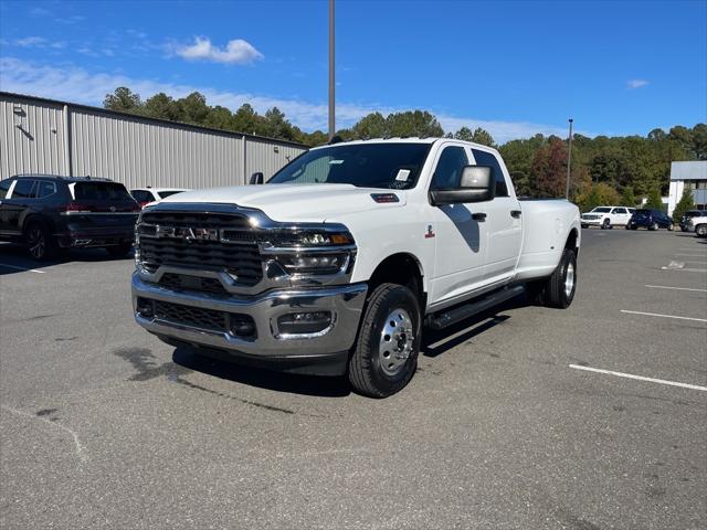 2026 RAM Ram 3500 RAM 3500 TRADESMAN CREW CAB 4X4 8 BOX 2026 RAM Ram 3500 RAM 3500 TRADESMAN CREW CAB 4X4 8 BOX