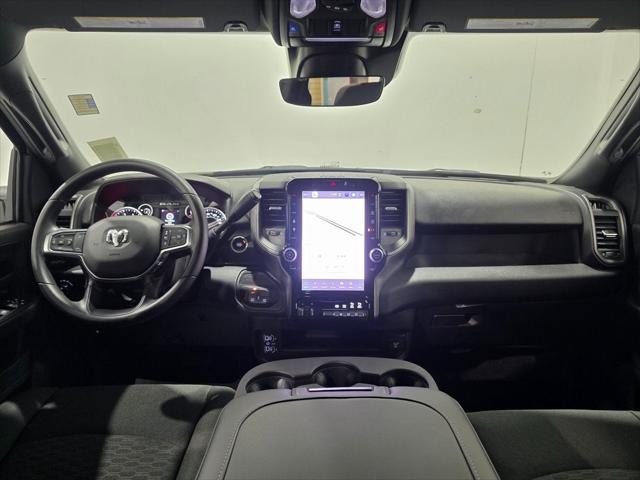 2026 RAM Ram 3500 RAM 3500 TRADESMAN CREW CAB 4X4 64 BOX