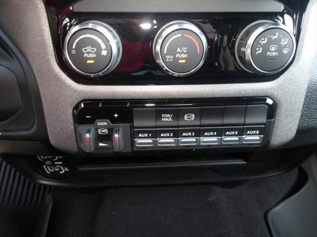 2026 Ram 2500 Warlock Crew Cab 4x4 6'4" Box