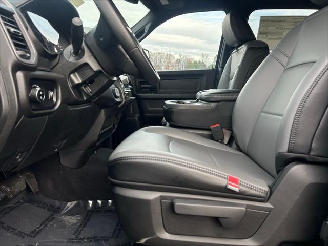 2026 RAM Ram 2500 RAM 2500 TRADESMAN CREW CAB 4X4 64 BOX 2026 RAM Ram 2500 RAM 2500 TRADESMAN CREW CAB 4X4 64 BOX