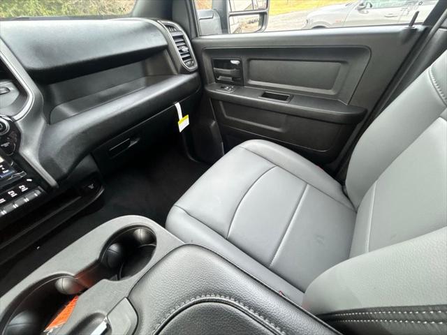 2026 RAM Ram 2500 RAM 2500 TRADESMAN CREW CAB 4X4 64 BOX 2026 RAM Ram 2500 RAM 2500 TRADESMAN CREW CAB 4X4 64 BOX