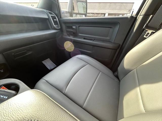 2026 RAM Ram 2500 RAM 2500 TRADESMAN CREW CAB 4X4 64 BOX 2026 RAM Ram 2500 RAM 2500 TRADESMAN CREW CAB 4X4 64 BOX