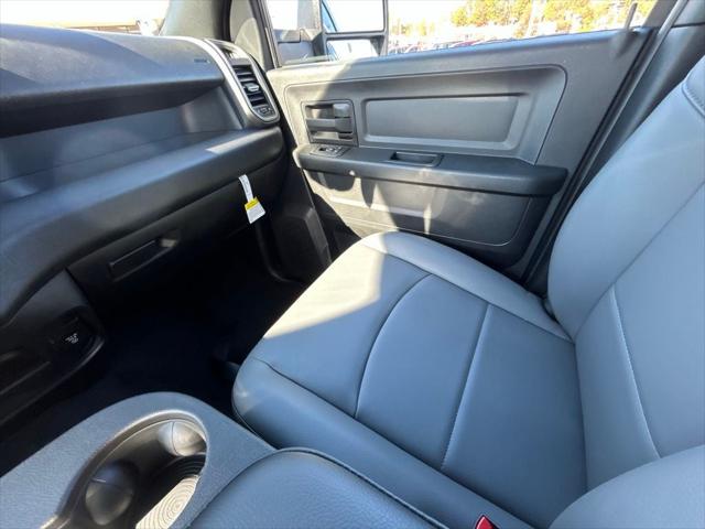 2026 RAM Ram 2500 RAM 2500 TRADESMAN CREW CAB 4X4 64 BOX 2026 RAM Ram 2500 RAM 2500 TRADESMAN CREW CAB 4X4 64 BOX