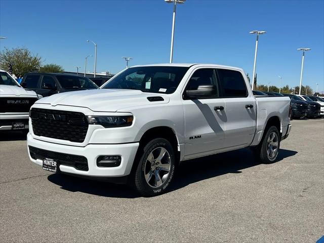 2026 RAM Ram 1500 RAM 1500 EXPRESS CREW CAB 4X2 57 BOX
