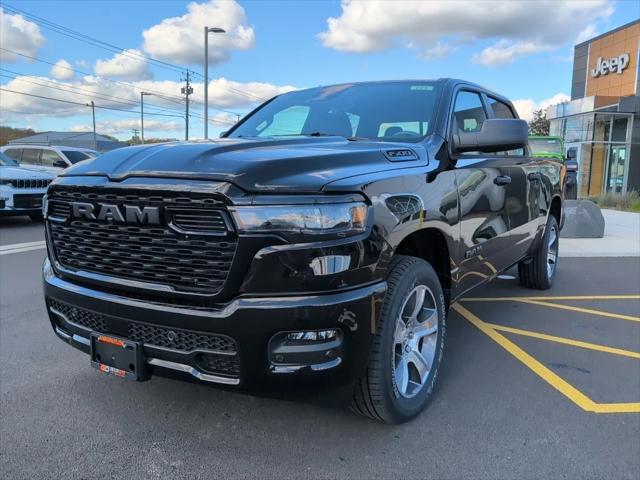 2025 RAM 1500 Tradesman Crew Cab 4x4 57 Box 2025 RAM 1500 Tradesman Crew Cab 4x4 57 Box