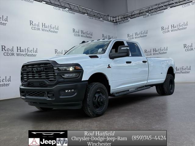 2026 RAM Ram 3500 RAM 3500 TRADESMAN CREW CAB 4X4 8 BOX
