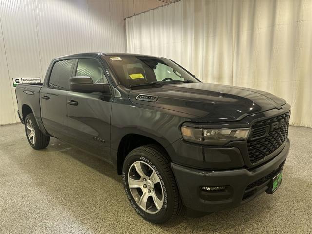 2025 RAM 1500 Tradesman Crew Cab 4x4 57 Box 2025 RAM 1500 Tradesman Crew Cab 4x4 57 Box