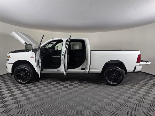 2026 Ram 3500 Big Horn Crew Cab 4x4 6'4" Box