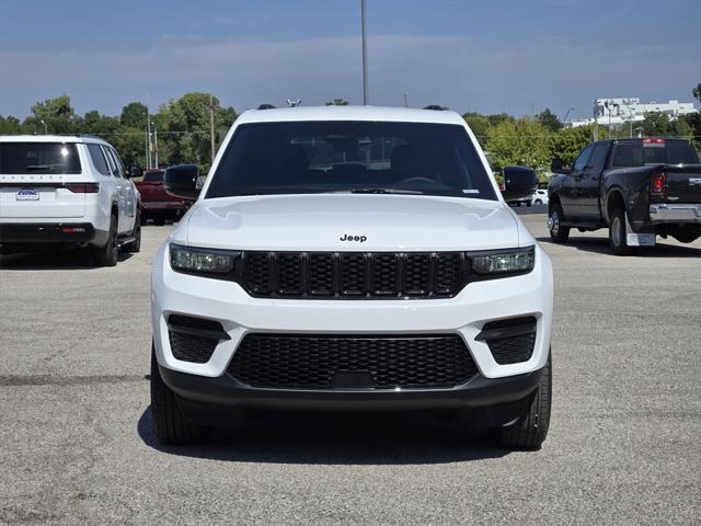 2025 Jeep Grand Cherokee GRAND CHEROKEE ALTITUDE 4X4
