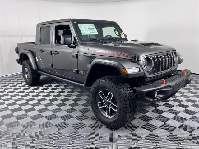 2025 Jeep Gladiator GLADIATOR MOJAVE X 4X4