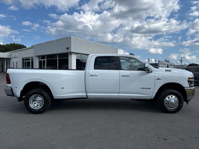 2026 Ram 3500 Laramie Crew Cab 4x4 8' Box