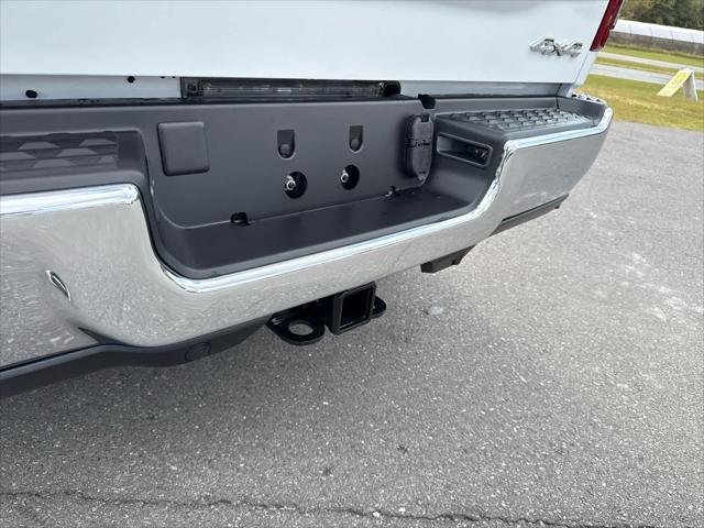 2026 Ram 3500 Laramie Crew Cab 4x4 8' Box