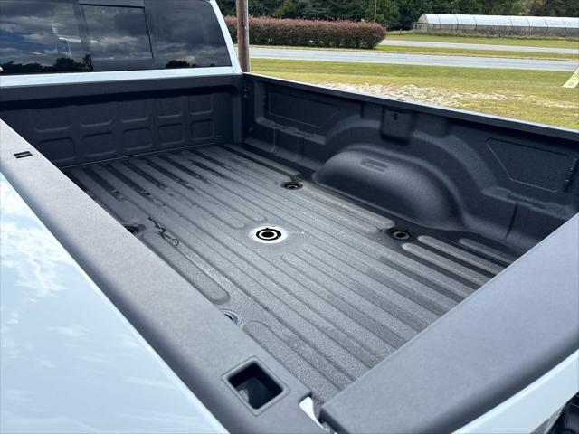 2026 Ram 3500 Laramie Crew Cab 4x4 8' Box