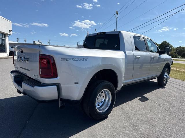 2026 RAM Ram 3500 RAM 3500 LARAMIE MEGA CAB 4X4 64 BOX