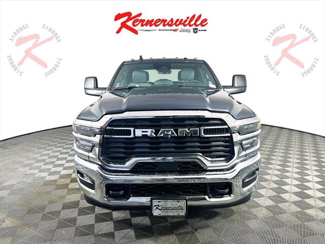 2026 RAM Ram 3500 RAM 3500 TRADESMAN CREW CAB 4X2 8 BOX