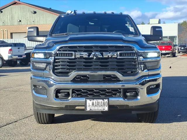 2026 RAM Ram 3500 RAM 3500 TRADESMAN CREW CAB 4X4 64 BOX