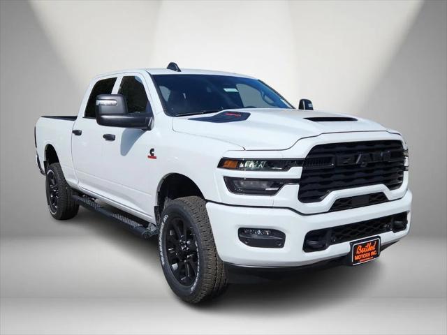 2026 RAM Ram 2500 RAM 2500 BLACK EXPRESS CREW CAB 4X4 64 BOX
