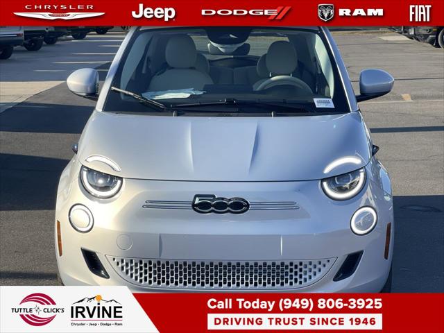 2025 Fiat FIAT 500e 500e ICONA 2025 Fiat FIAT 500e 500e ICONA