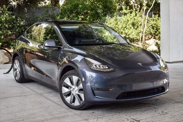 2023 Tesla Model Y Long Range Dual Motor All-Wheel Drive