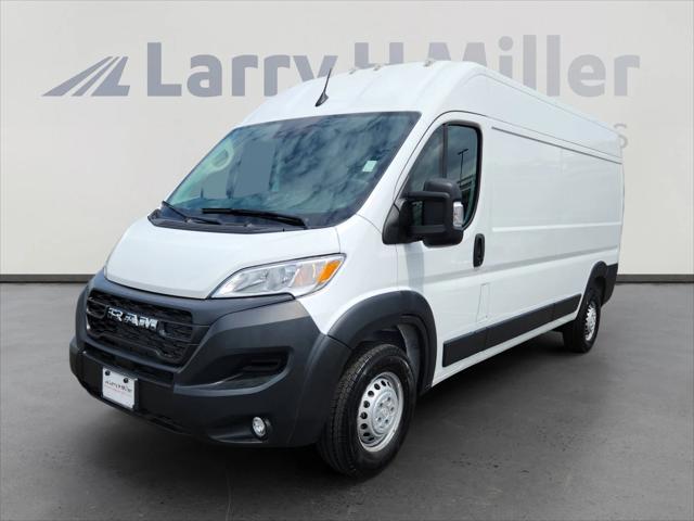 2025 RAM ProMaster 3500 Cargo Van Tradesman High Roof 159 WB w/Pass Seat
