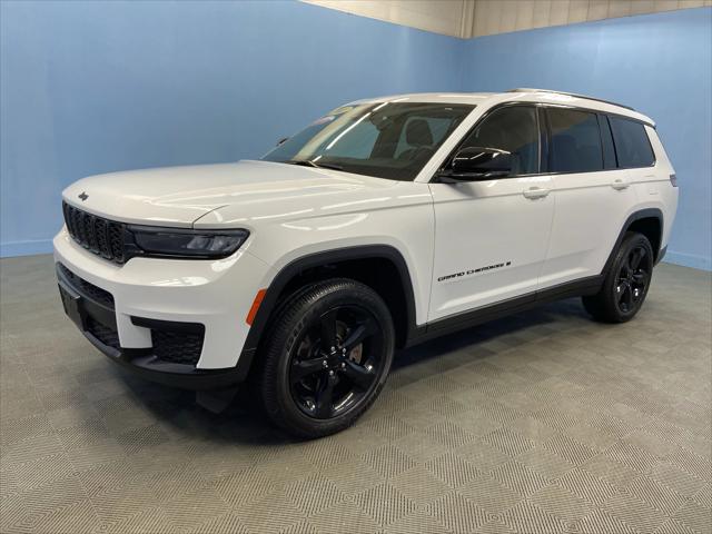 2022 Jeep Grand Cherokee L Altitude 4x4