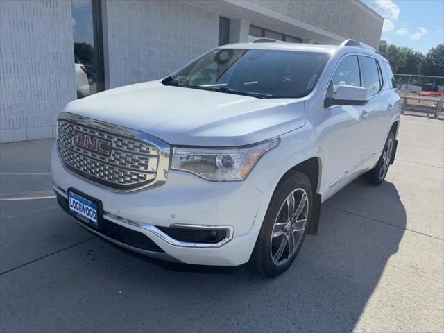 2017 GMC Acadia Denali 2017 GMC Acadia Denali