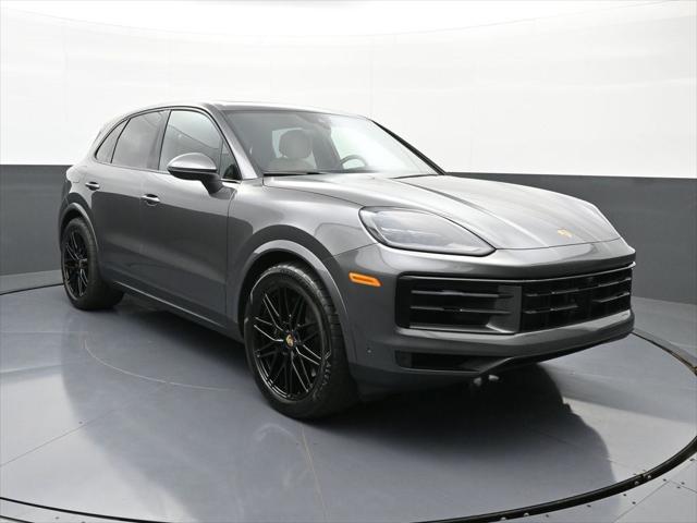 2025 Porsche Cayenne Base