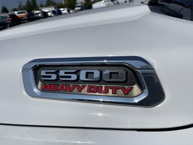 2022 RAM 5500 Chassis Tradesman/SLT