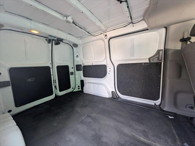 2020 Nissan NV200 Compact Cargo SV Xtronic CVT