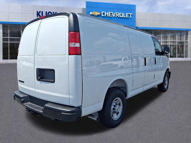 2025 Chevrolet Express Cargo Van RWD 3500 Regular Wheelbase WT