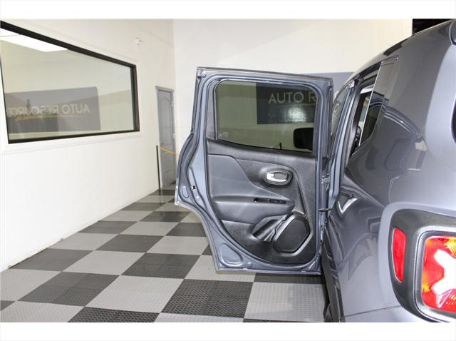 2023 Jeep Renegade Latitude 4x4