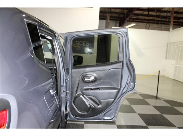 2023 Jeep Renegade Latitude 4x4