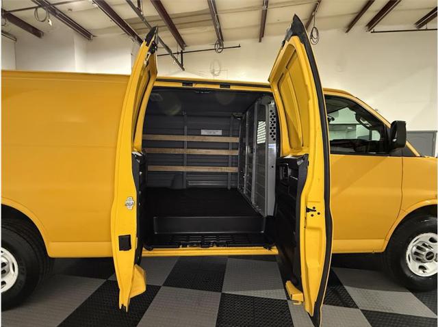 2018 GMC Savana 2500 Work Van