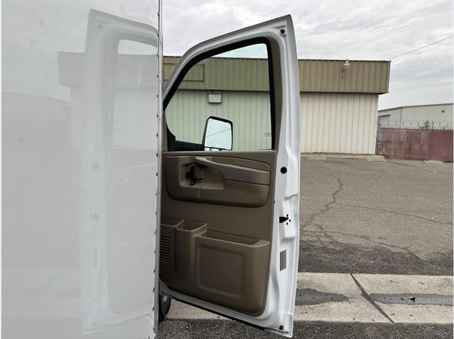 2015 Chevrolet Express Cutaway 4500