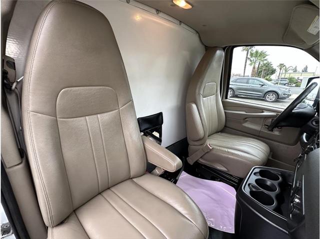 2015 Chevrolet Express Cutaway 4500