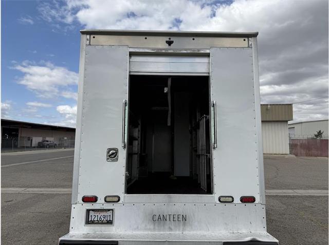 2015 Chevrolet Express Cutaway 4500