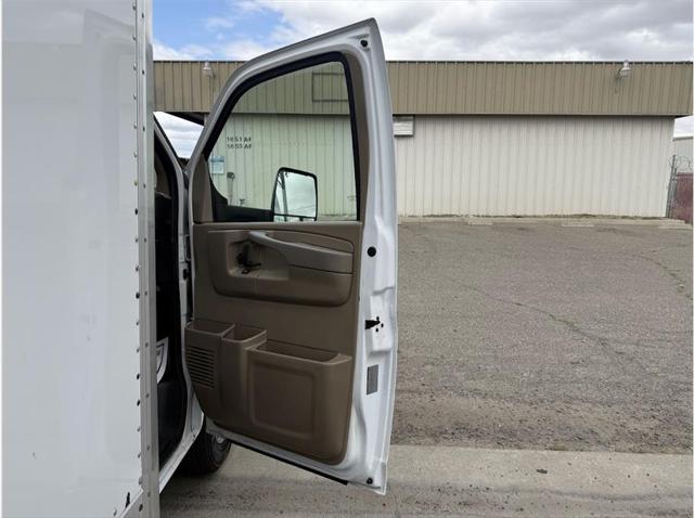 2015 Chevrolet Express Cutaway 4500