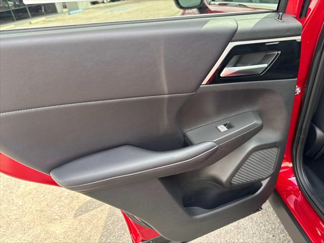 2025 Mitsubishi Outlander PHEV SE S-AWC