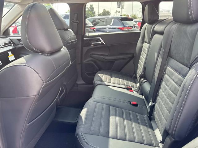 2025 Mitsubishi Outlander PHEV SE S-AWC