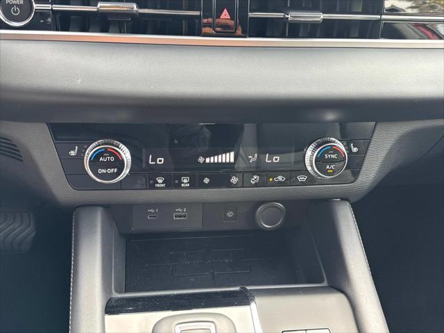 2025 Mitsubishi Outlander PHEV SE S-AWC