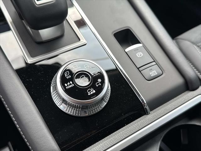 2025 Mitsubishi Outlander PHEV SE S-AWC