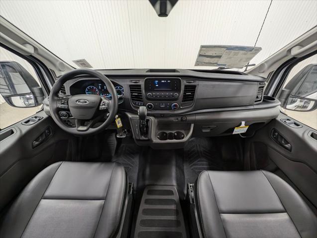 2025 Ford Transit Cargo Van Base