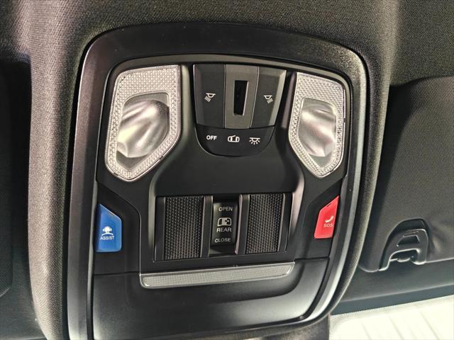 2024 Ram 3500 Tradesman Crew Cab 4x4 8' Box
