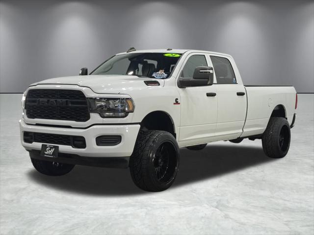 2024 Ram 3500 Tradesman Crew Cab 4x4 8' Box