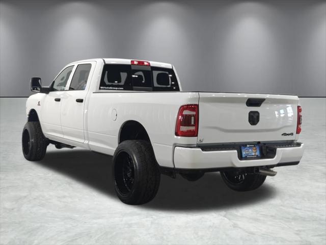 2024 Ram 3500 Tradesman Crew Cab 4x4 8' Box