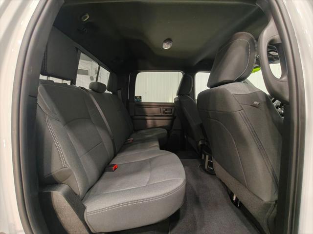 2024 Ram 3500 Tradesman Crew Cab 4x4 8' Box