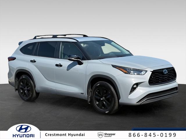 2024 Toyota Highlander Hybrid XLE Nightshade