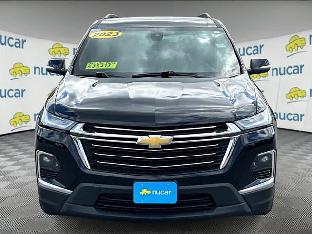 2023 Chevrolet Traverse AWD LT Leather
